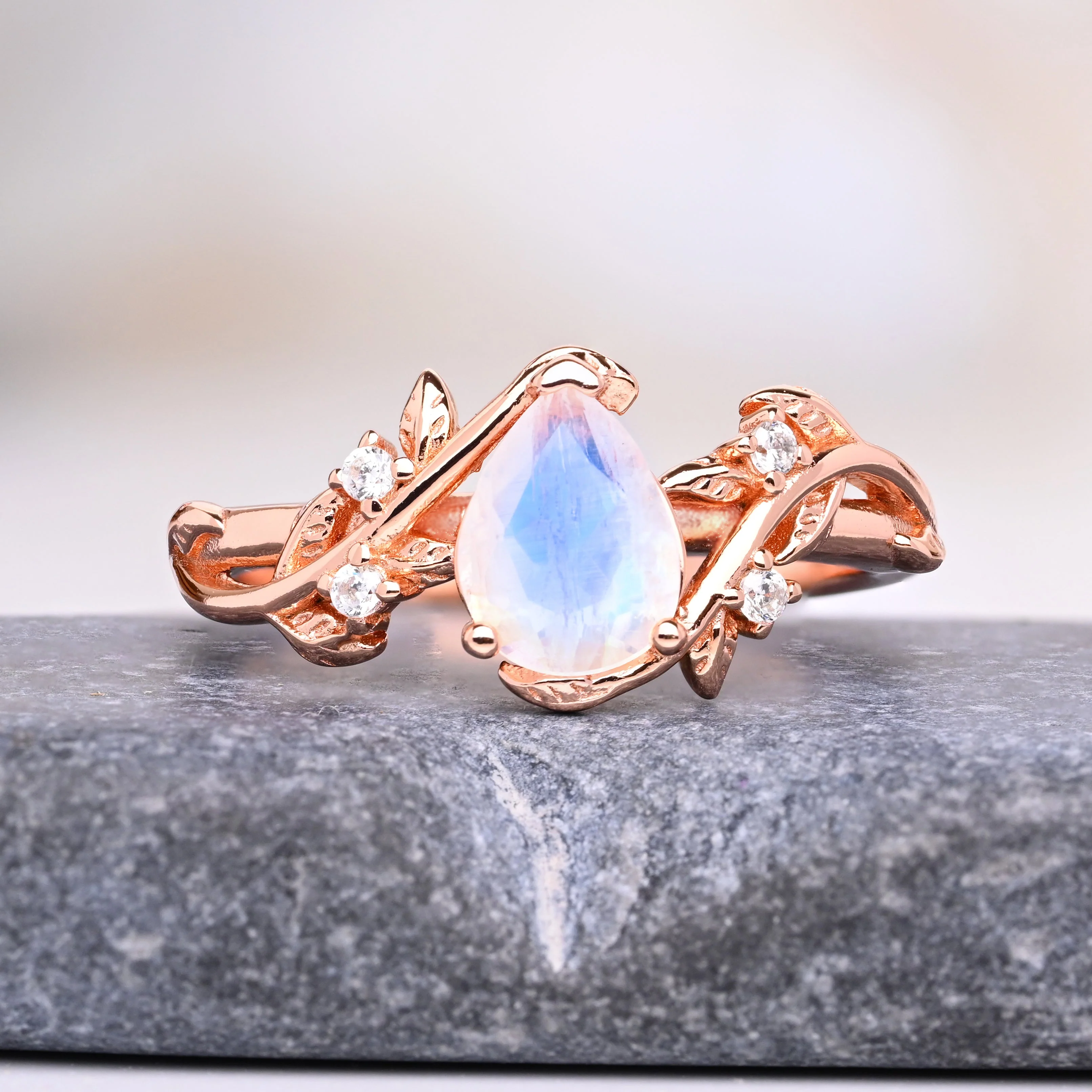 Mondstein - Ringe für Damen
